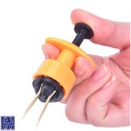 ابزار پلت گیر مناسب برای اتصال پلت، ذرت، ماگوت ، کرم خاکی به روی قلاب خرید از موکا فیشینگ